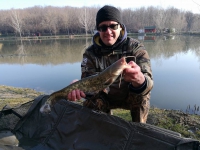 Bazsi az év első szüre harcsájával